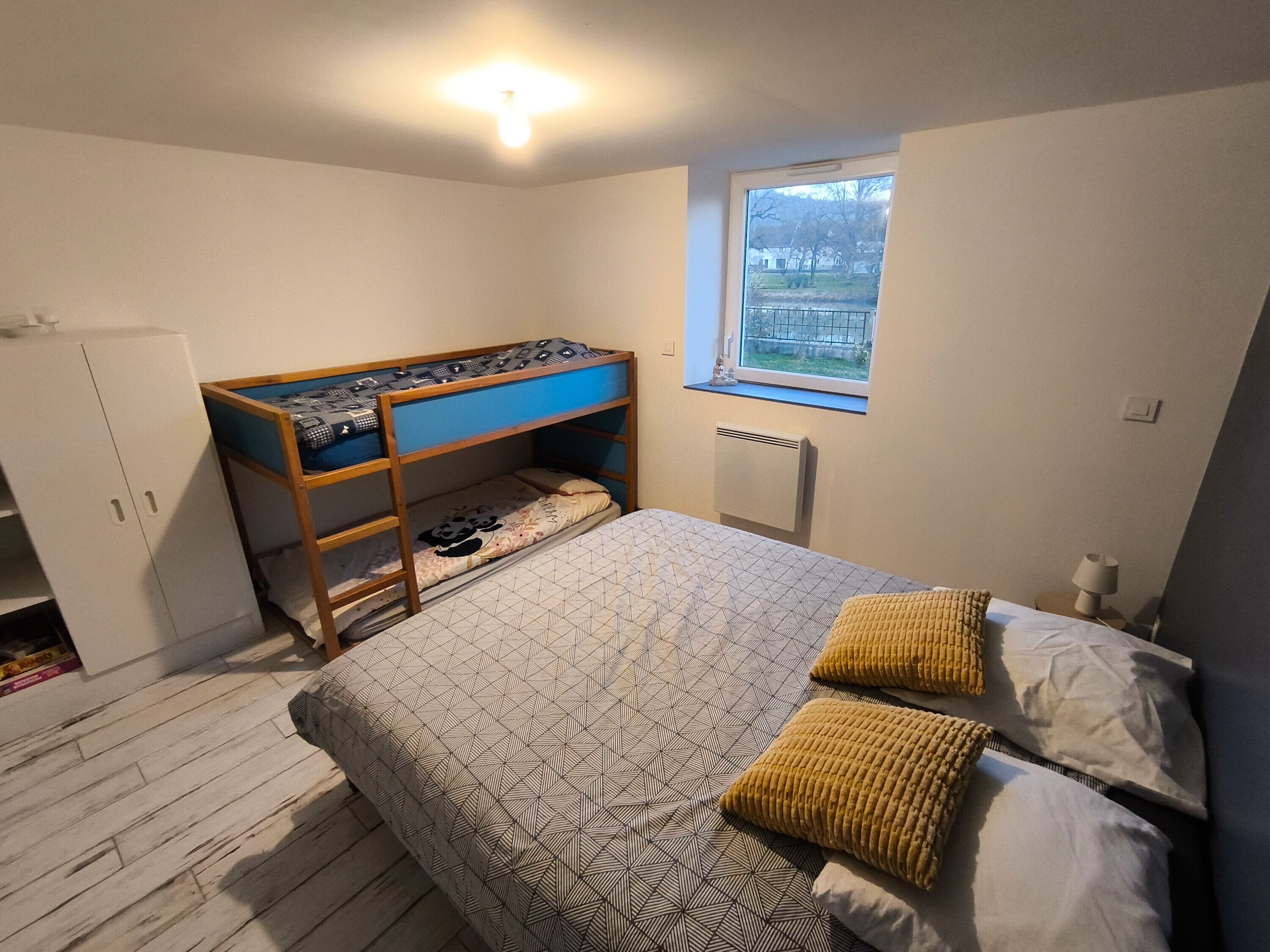 1 bedroom, WiFi, bed sheets