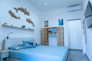 2 bedrooms, desk, iron/ironing board, free WiFi