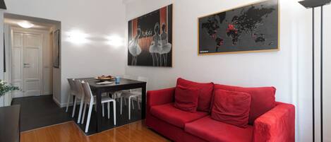 LĂ€genhet (2 Bedrooms) | Boendets fasad