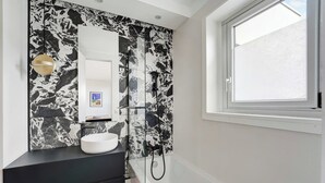 Unclassified image, 5 of 12, button - Charming Apartment - 1br- 2P- Nation (Paris)