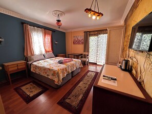 Habitación Confort | Escritorio, espacio para trabajar con un portátil, wifi gratis