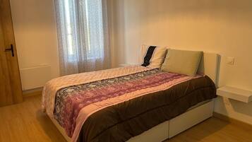 3 camere, ferro/asse da stiro, Wi-Fi