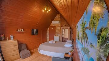Chambre Confort, patio, vue cour intérieure | Décoration personnalisée, ameublement personnalisé, Wi-Fi gratuit