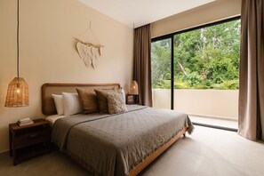 3 室のベッドルーム、セーフティボックス (室内)、アイロン / アイロン台、旅行用ベビーベッド