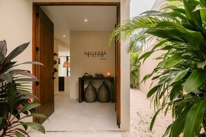 Exterior - Hacienda B`alam Jungle Villa Beach Club Access (Tulum)