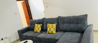 Faith suites |1bdAirbnb accomodation kitengela  