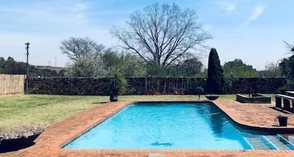 At The Rocks Country Estate
