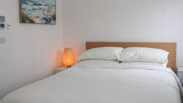 2 bedrooms, individually decorated, individually furnished