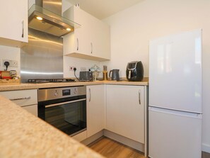 مستلزمات طهي/أطباق/أوعية