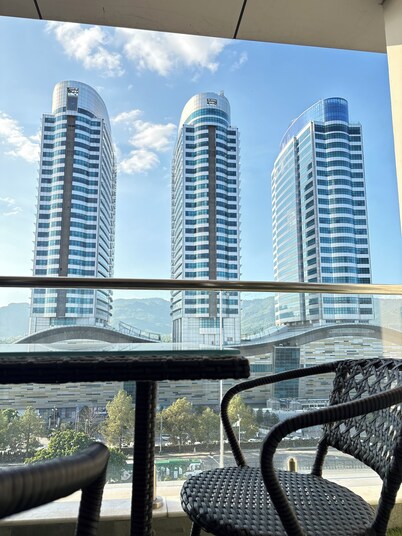 Margalla Vista - Luxury 2BR Apartment