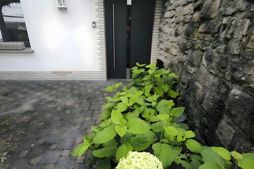 Ferienwohnung 'Gute Zeit' mit privater Terrasse, privatem Garten und WLAN
