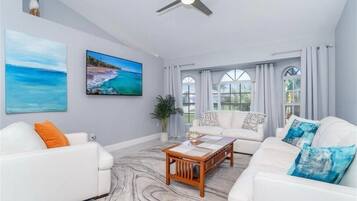 تلفزيون ذكي