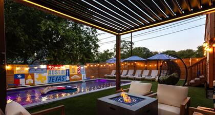 Luxury Downtown Retreat w/ Pool+Hot Tub, 6Bdr