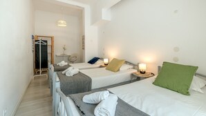 Room - Estrela House IV by Homing (Lisbon)