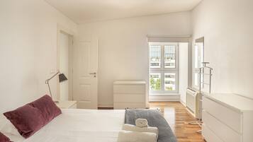 1 sovrum och sängkläder