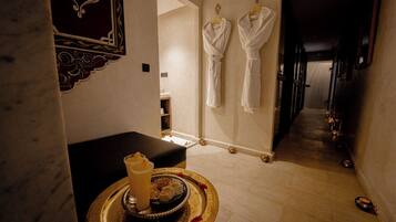 Espace de soins pour les couples, hammam, soins corporels