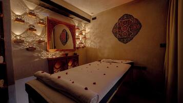 Behandlungsräume für Paare, Türkisches Bad/Hamam, Körperbehandlungen