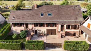 Exterior - Holiday Home 'La Buissonnière' with Private Terrace, Private Garden and Wi-Fi (Erckartswiller)