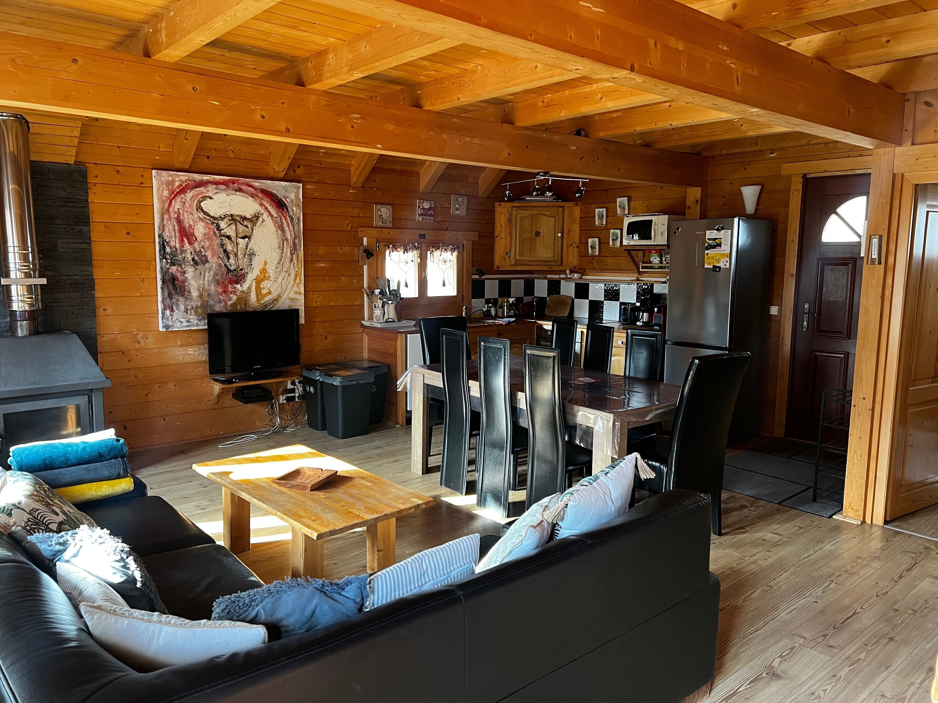 TV, fireplace, DVD player, stereo