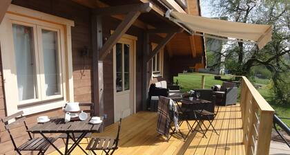 Chalet 'De Lucie et Lison' with Mountain View, Private Terrace and Wi-Fi