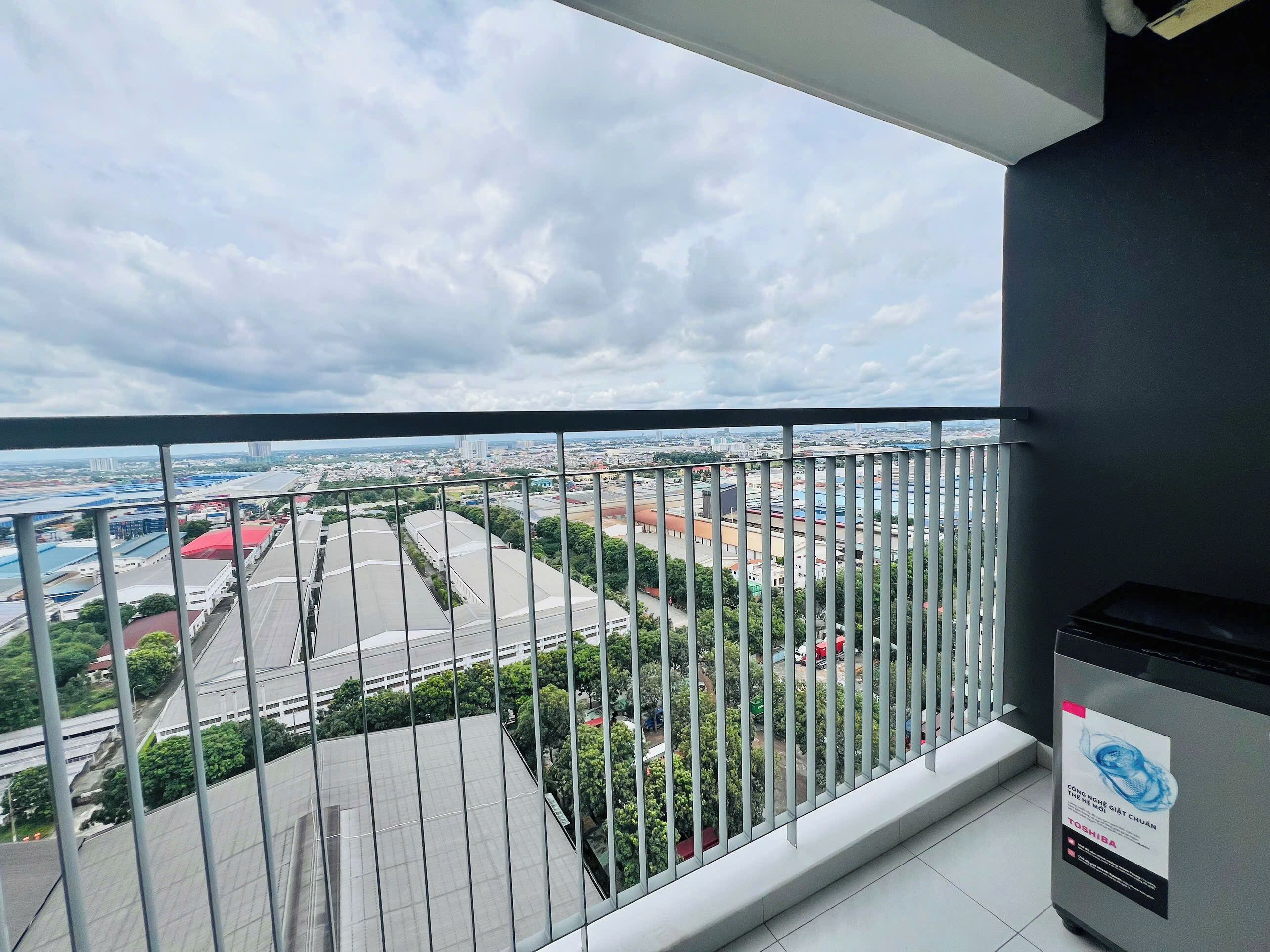 Standard-Studio, 1 Queen-Bett, Balkon, Stadtblick | Terrasse/Patio