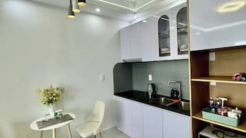 Family Studio, Balcony, City View