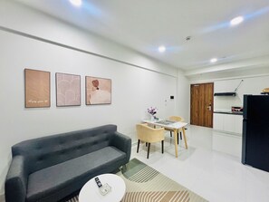 Individually decorated, individually furnished, desk, laptop workspace - New Lavida (Dĩ An)