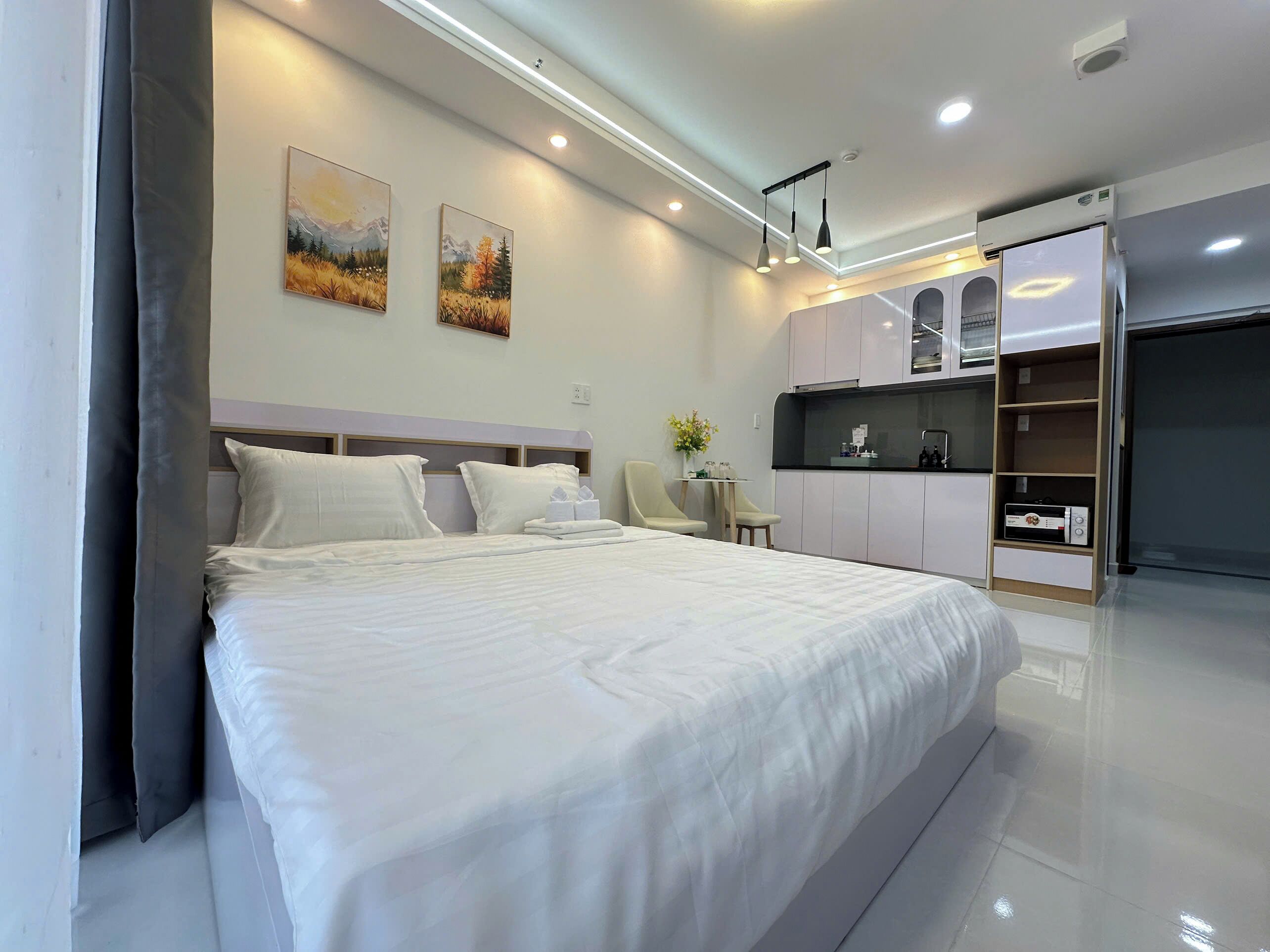 Individually decorated, individually furnished, desk, laptop workspace