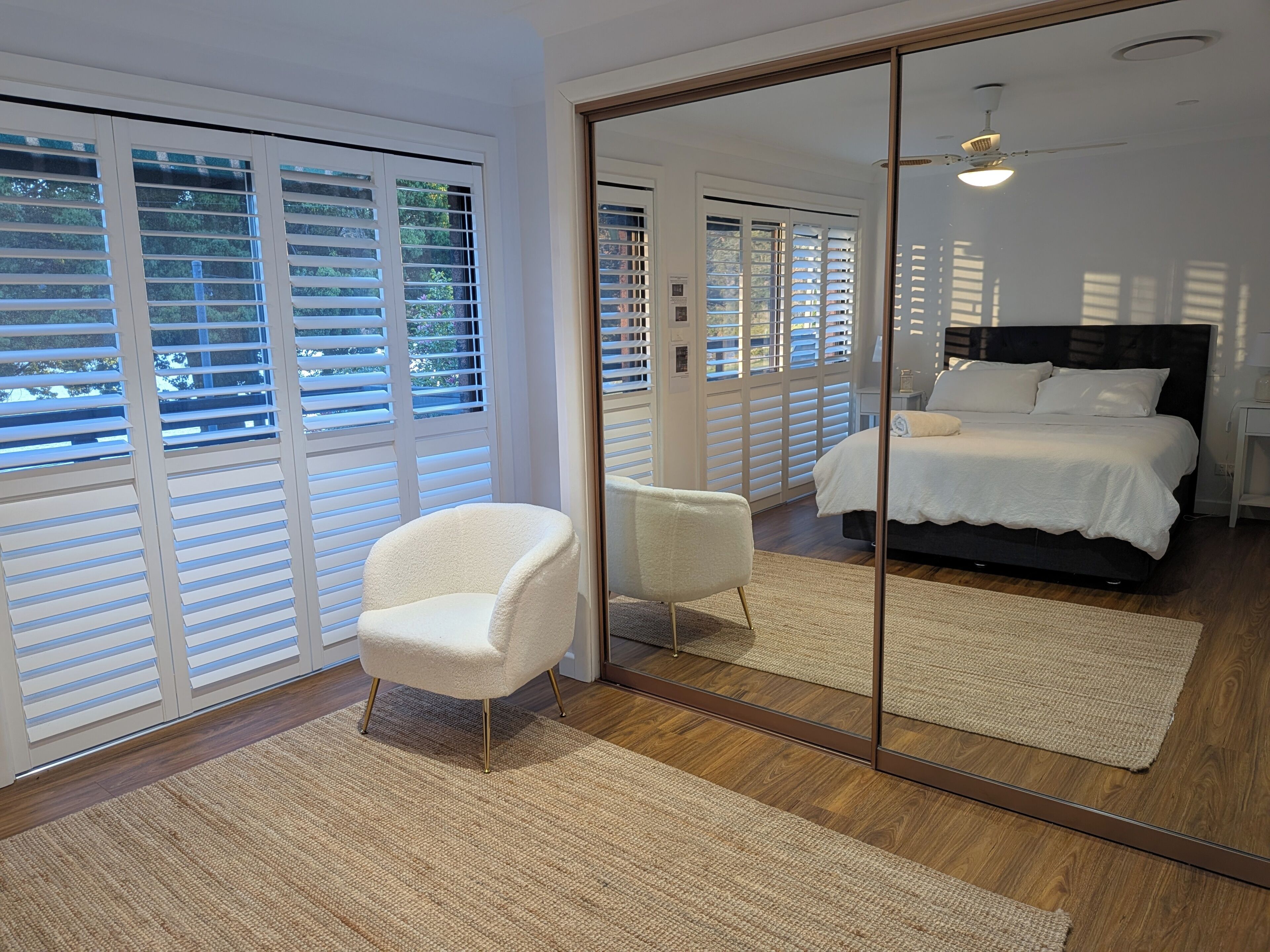 4 bedrooms, WiFi, bed sheets