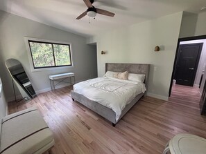 3 chambres, Wi-Fi, literie fournie, accessible en fauteuil roulant