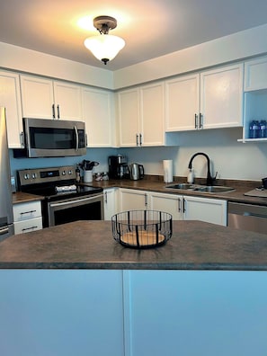 Microwave, oven, stovetop, dishwasher