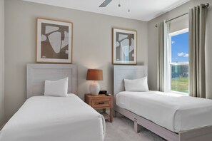 3 bedrooms, in-room safe, iron/ironing board, travel cot