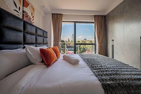 4 bedrooms, internet