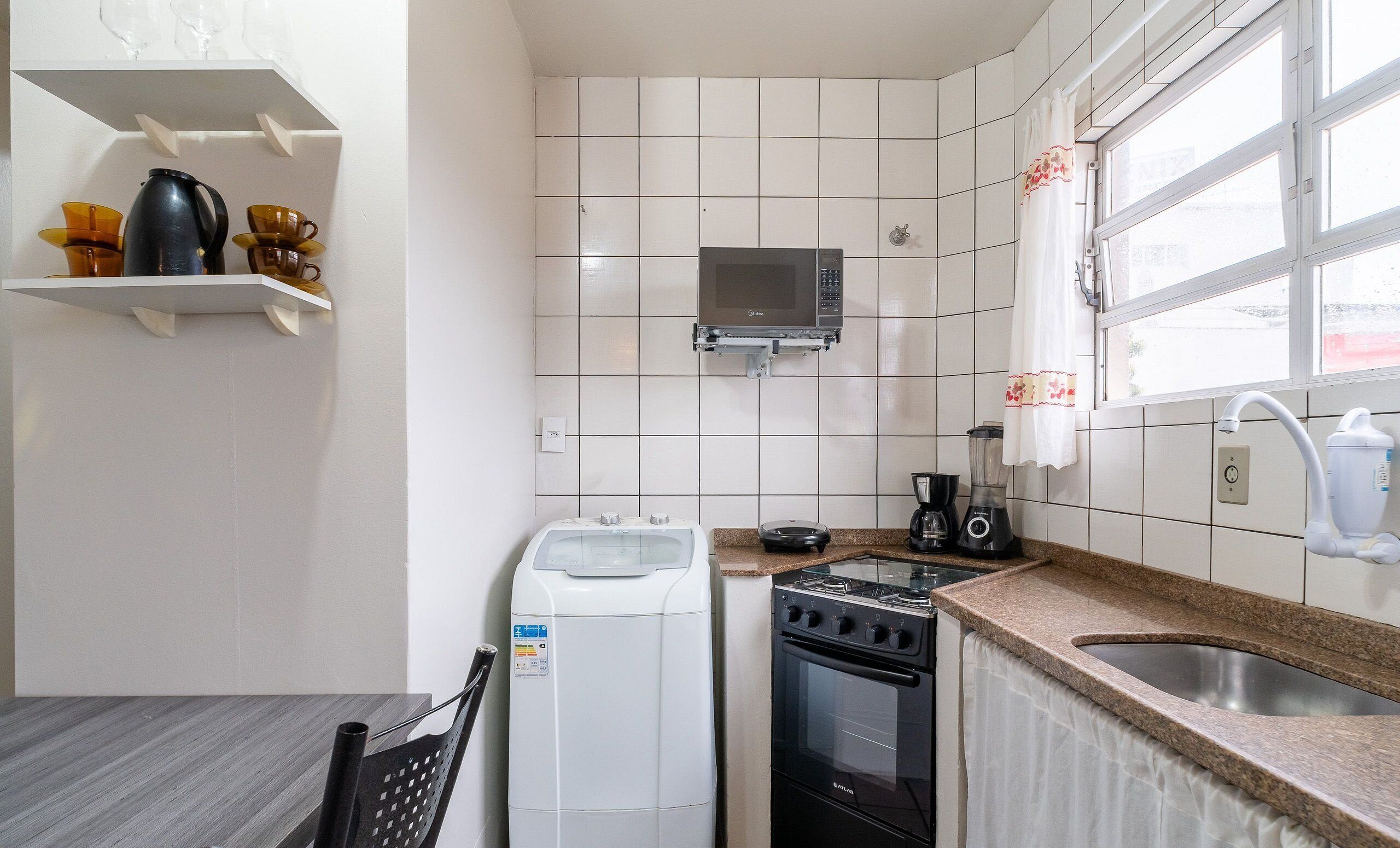 Basic Apartment | Private kitchen