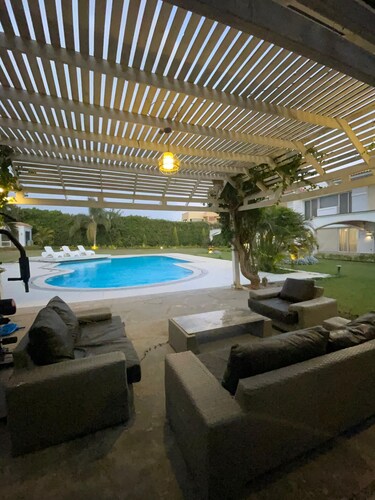 Fabulous 5-bedroom villa with AC in El Sheikh Zayed City