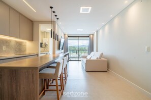 Basic Apartment | Interior