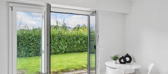 EXQUIS Design 2-Room Apartment Zurich ROSET I Garden I Lake View