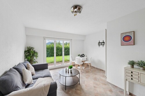 EXQUIS Design 2-Zimmer-Wohnung Zürich ROSET I Garten I Seeblick