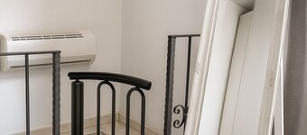 Quiet area, with parking for cars and bikes, close to lakes and the waterfall