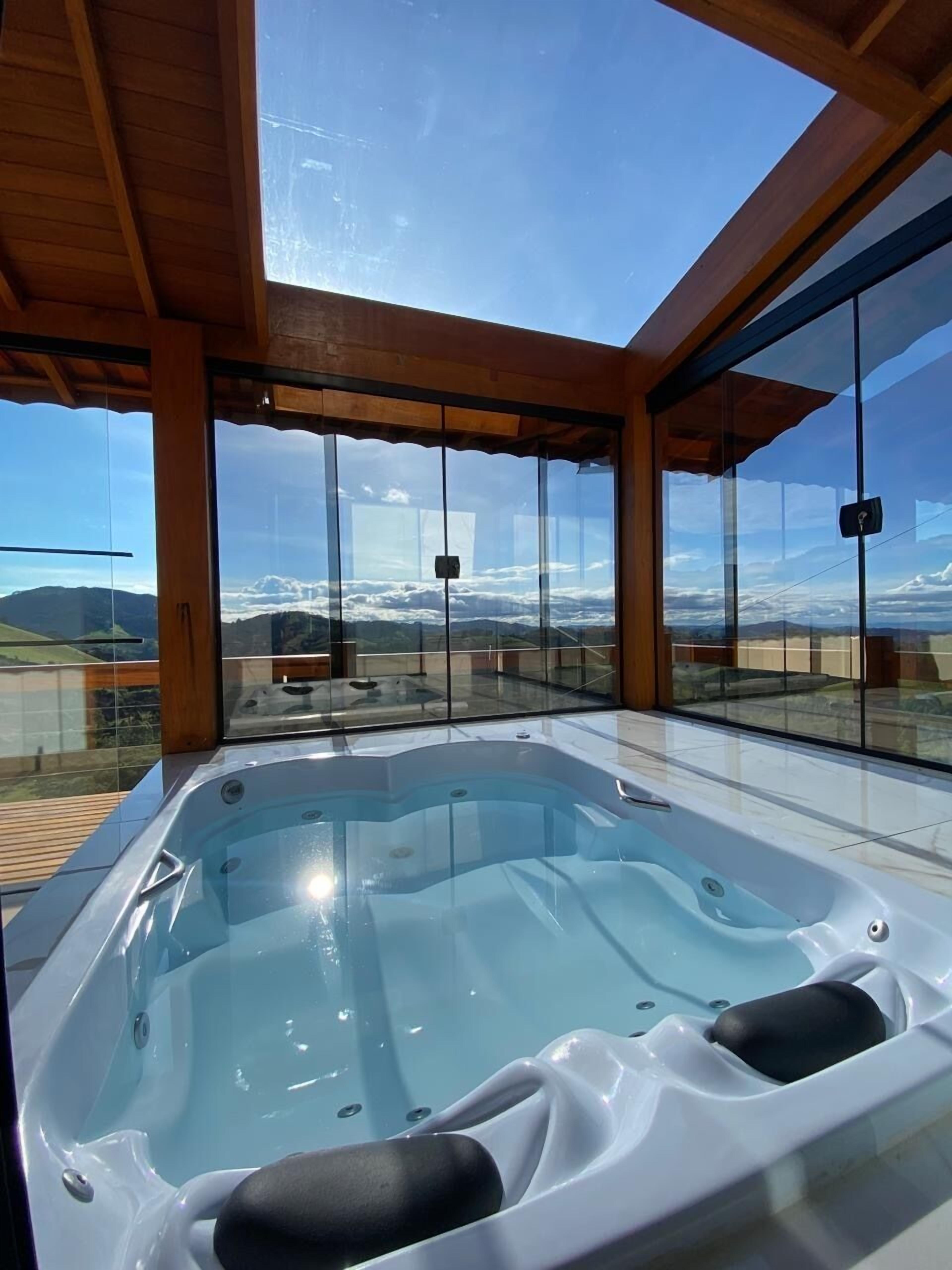 Alpehytte – deluxe, balkong, fjellutsikt | Terrasse/patio