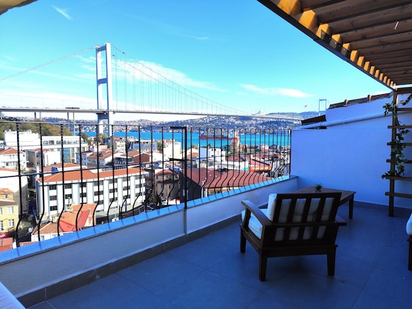 Appartement Duplex Panoramique, vue mer | Terrasse/Patio