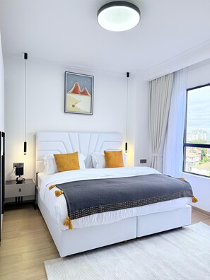 2 bedrooms, iron/ironing board, Internet, bed sheets