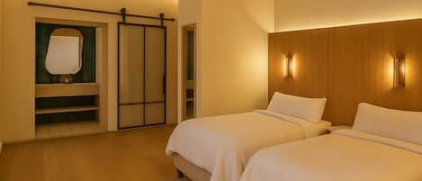 Signatur-værelse - 2 queensize-senge | Mørklægningsgardiner, gratis Wi-Fi