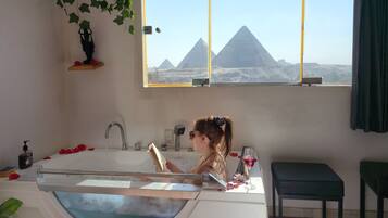 Dusche, Whirlpool, Haartrockner, Bidet