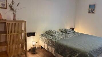 2 chambres, fer et planche Ă  repasser, lit parapluie, Wi-Fi