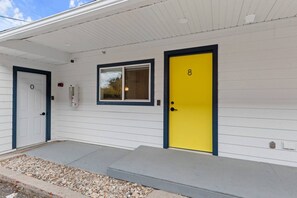 Exterior detail - Queen City Inn and Extended Stay #8 (Spearfish)