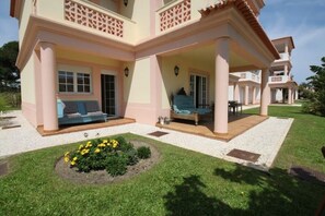 Terrace/patio - Casa Del Rey - Golf and Beach (Amoreira)