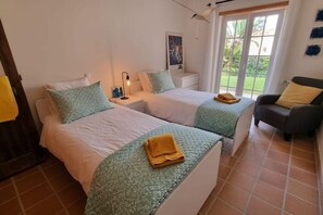 3 bedrooms, iron/ironing board, WiFi