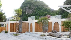 华丽平房, 花园景观 | 住宿场地