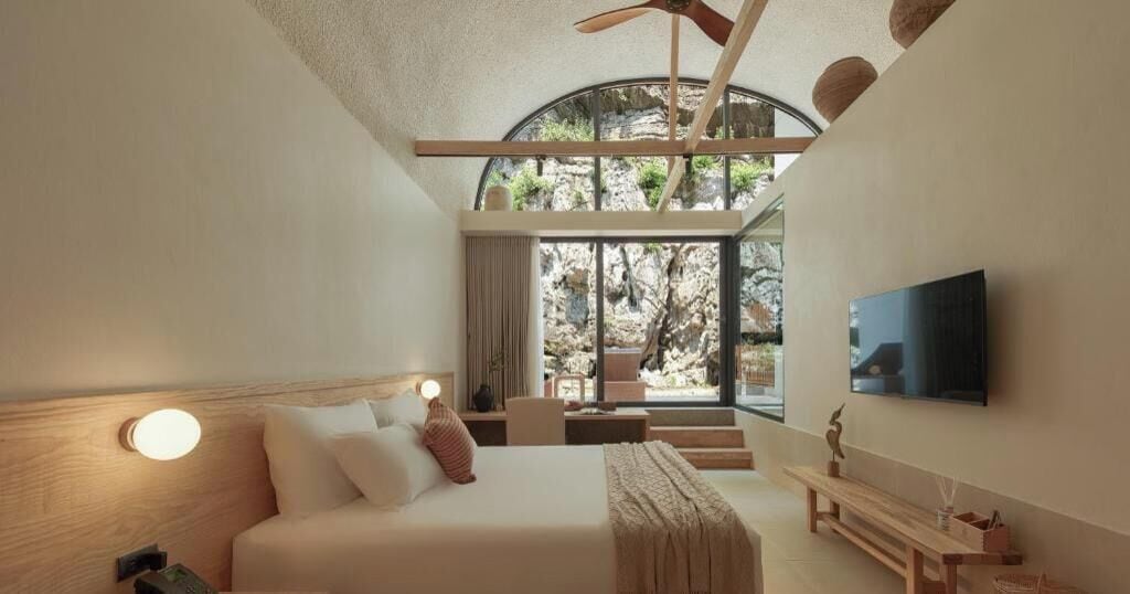 Suite, vistas a la montaña | Escritorio y wifi gratis
